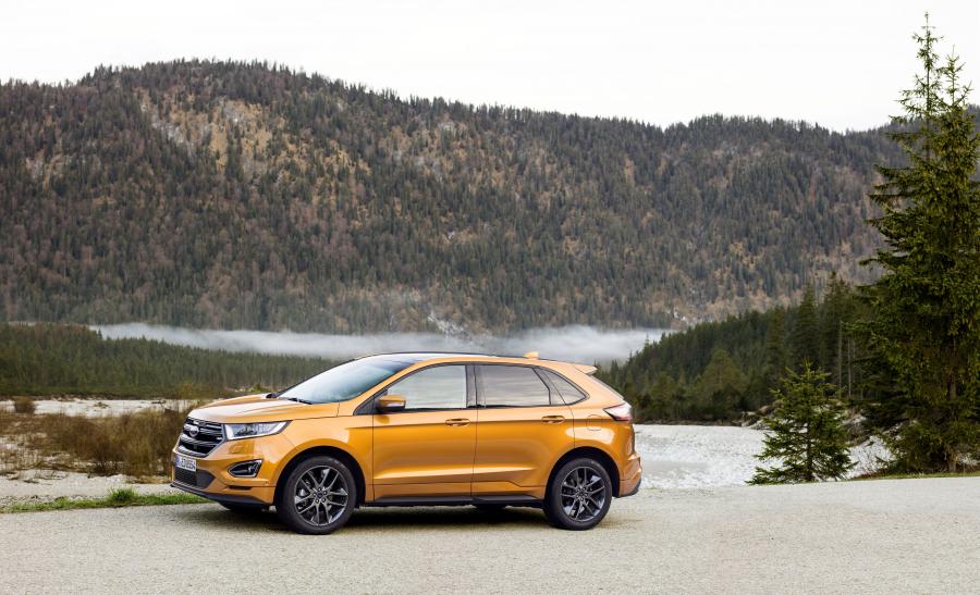  Ford Edge Sport 2016 года  (WW) (фото 13 из 33)